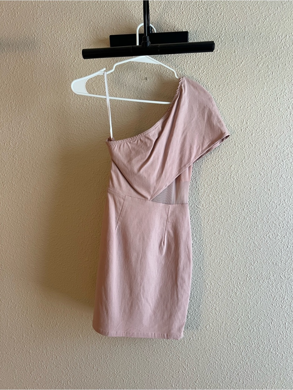 superdown One-Shoulder Light Pink Bodycon Dress - Picture 5 of 5